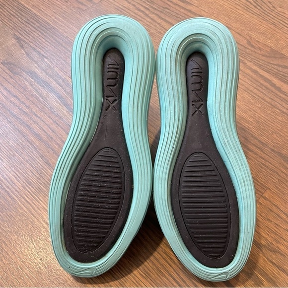 Nike Air Max 720 "White Aurora" GS Running Shoes 6 Youth - Picture 12 of 13